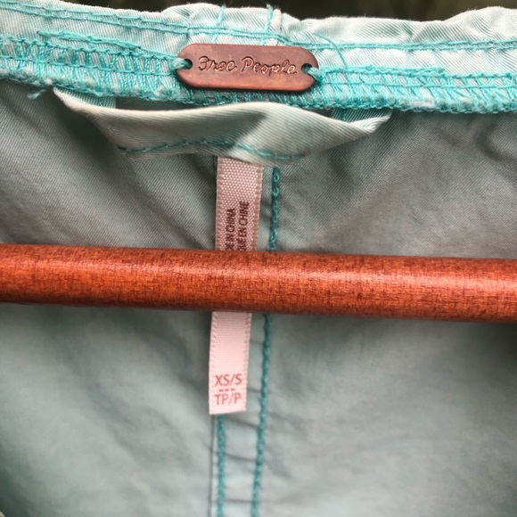 XS/Small Free People Hooded White Lace-Up. Green/blue overall color. Lightweight - Picture 3 of 3